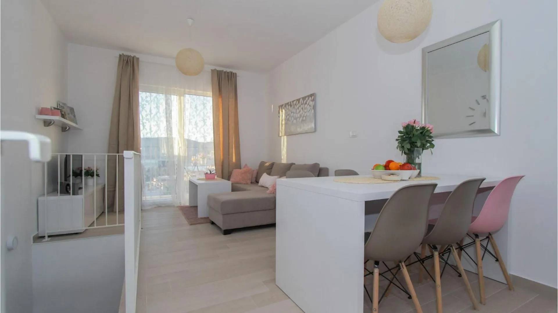 Stunning Apartment In Okrug Gornji Trogir Croatia